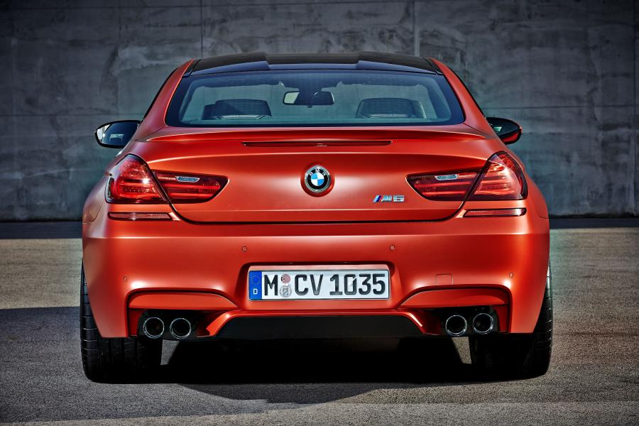  BMW M6 Coupe 2015 года  (фото 19 из 23)